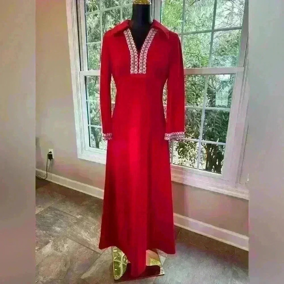 🔥🔥🔥Vintage/authentic/rare 1970’s Exquisitely Handmade Maxi Dress - Picture 1 of 12